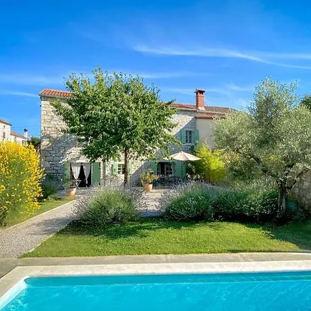 Villa Charming Kalu With Private Pool Near Rovinj By Wiibuk