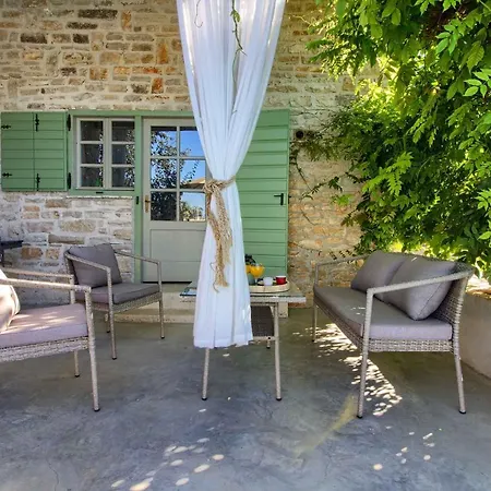 Villa Charming Kalu With Private Pool Near Rovinj By Wiibuk