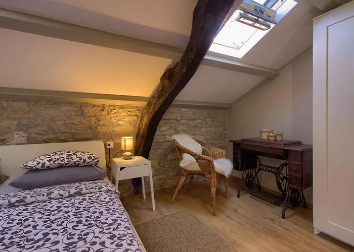 Charming Kalu With Private Pool Near Rovinj By Wiibuk *