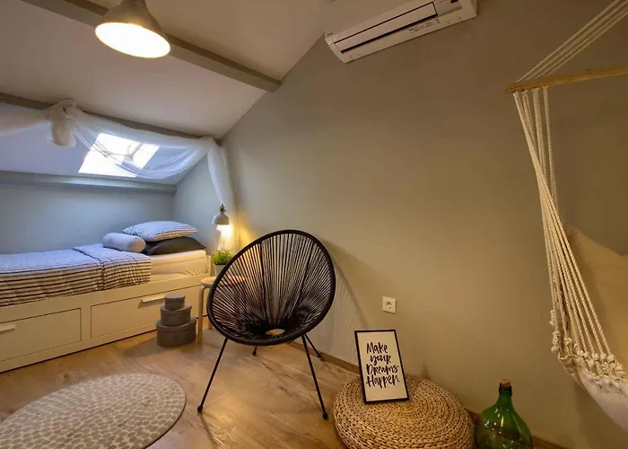 Willa Charming Kalu With Private Pool Near Rovinj By Wiibuk